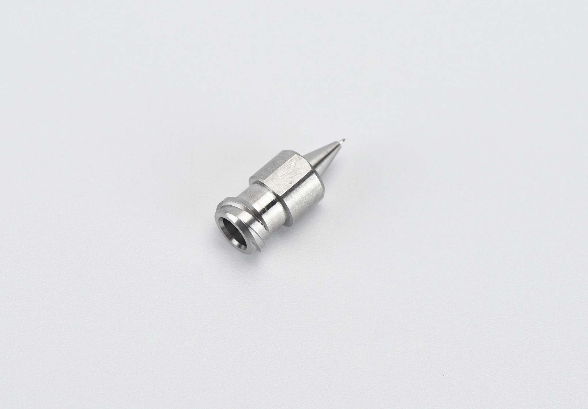 One-Piece Precision Luer Lock Needle - Image 2